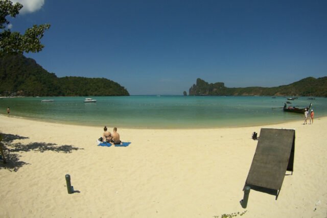 Phi Phi Island Big Boat Tour 1