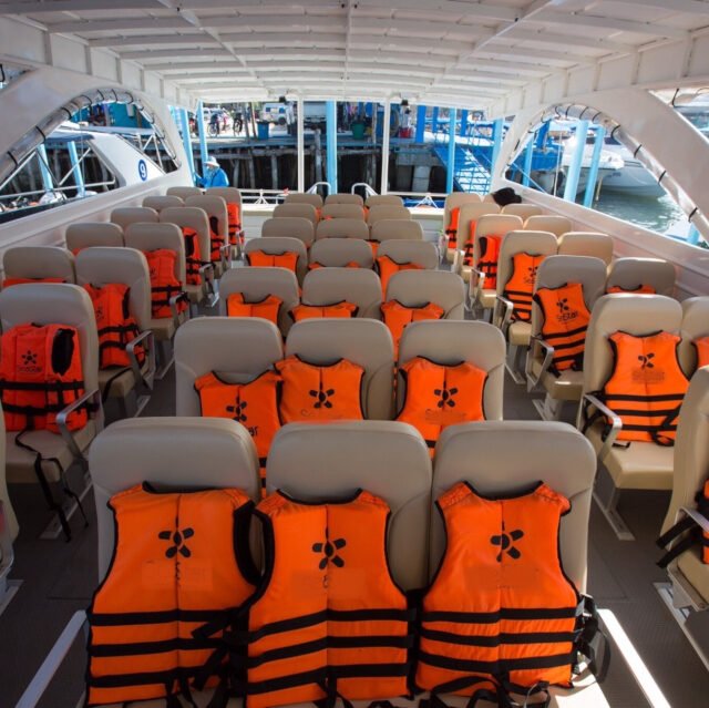Similan-Island-Premium-Day-Trip-Catamaran2