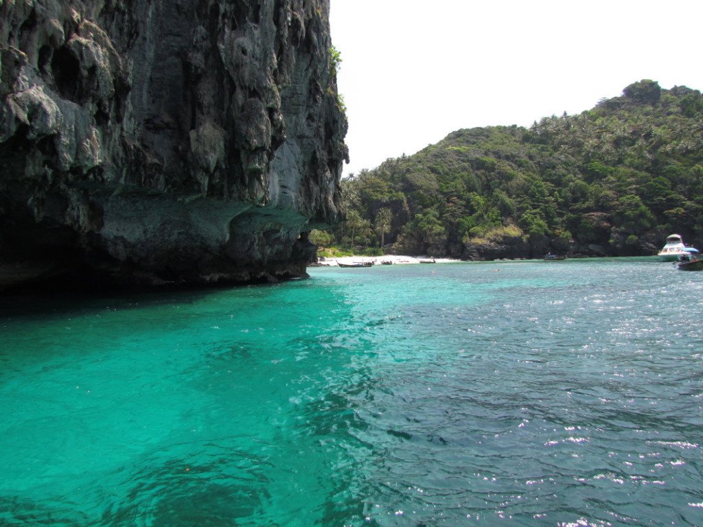 Phi Phi Bamboo Island Maya Bay One Day Trip - Image 8