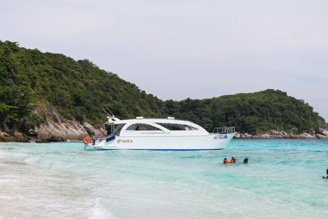 Semplice Phuket Raya maiton