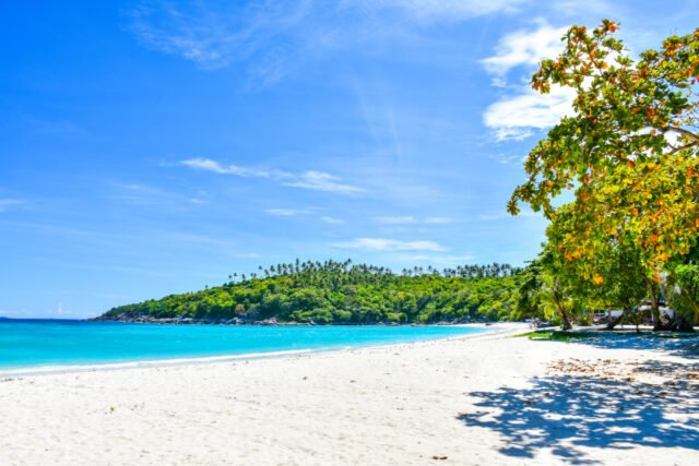Raya Coral Maiton Island Day Tour2