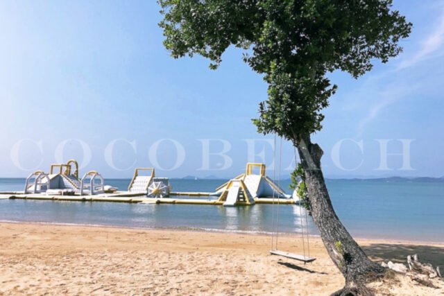 Coco Beach One Day Tour Beach area2
