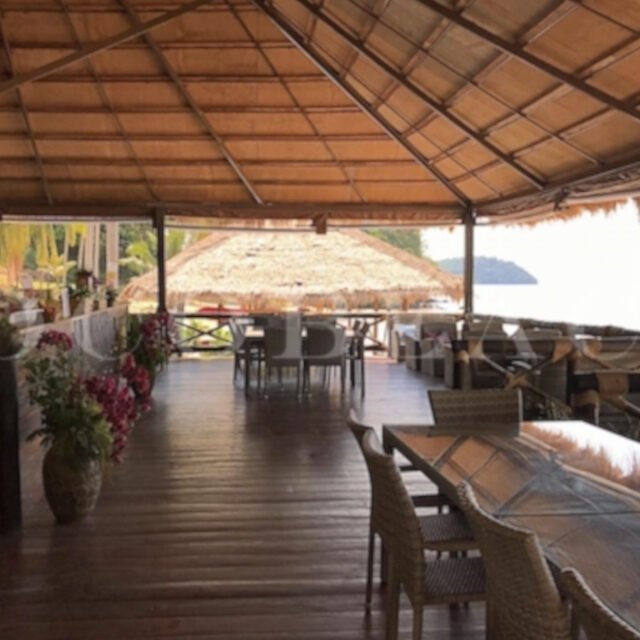 Semplice Phuket Coco Beach One Day Tour Restaurant 3