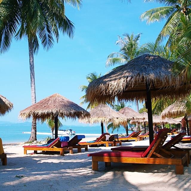 Coco Beach One Day Tour Sunbed