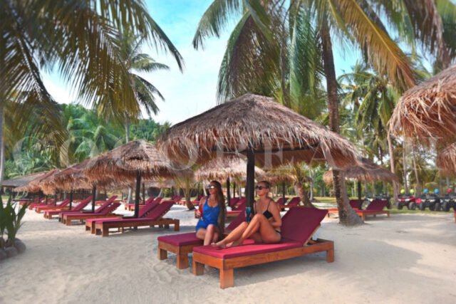 Coco Beach One Day Tour Sunbed1