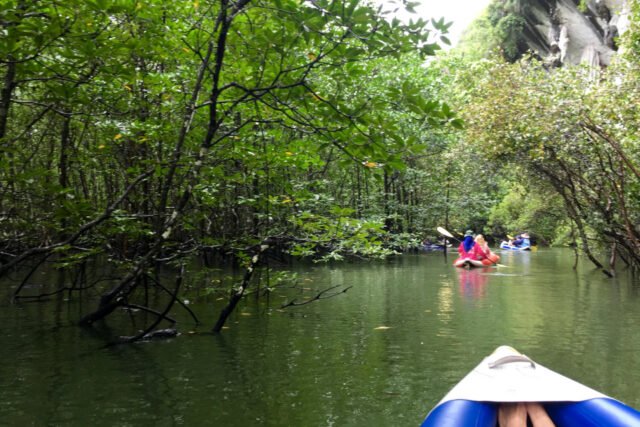 James-Bond-and-Beyond-Tour-Premium-Canoeing