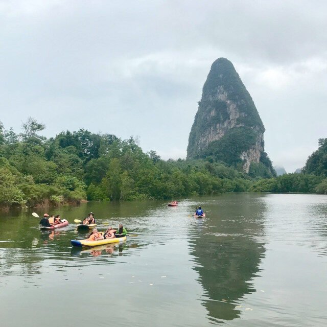 James-Bond-and-Beyond-Tour-Premium-canoe-Lod-nai