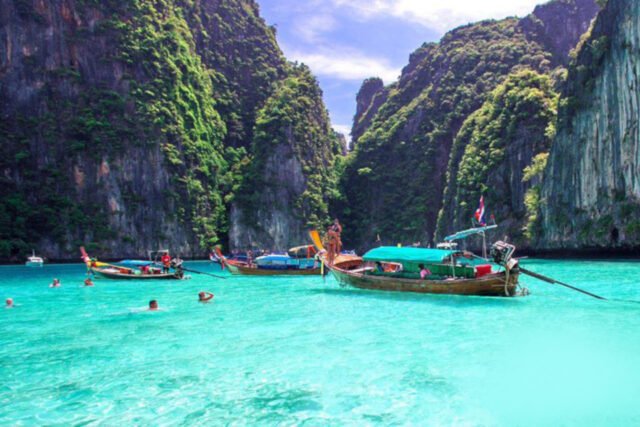 Phi Phi Island Quality from Phuket Pileh Lagoon