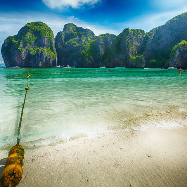 Phi-Phi-Islands-Premium-Tour-X-large-Maya-Bay