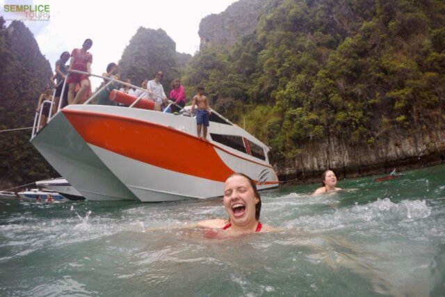 Semplice-Phuket-Phi-Phi-Maya-Bamboo-Maiton-Island-day-Tour-by-speed-Catamaran4