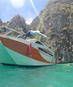 Semplice-Phuket-Phi-Phi-Maya-Bamboo-Maiton-Island-day-Tour-by-speed-Catamaran5