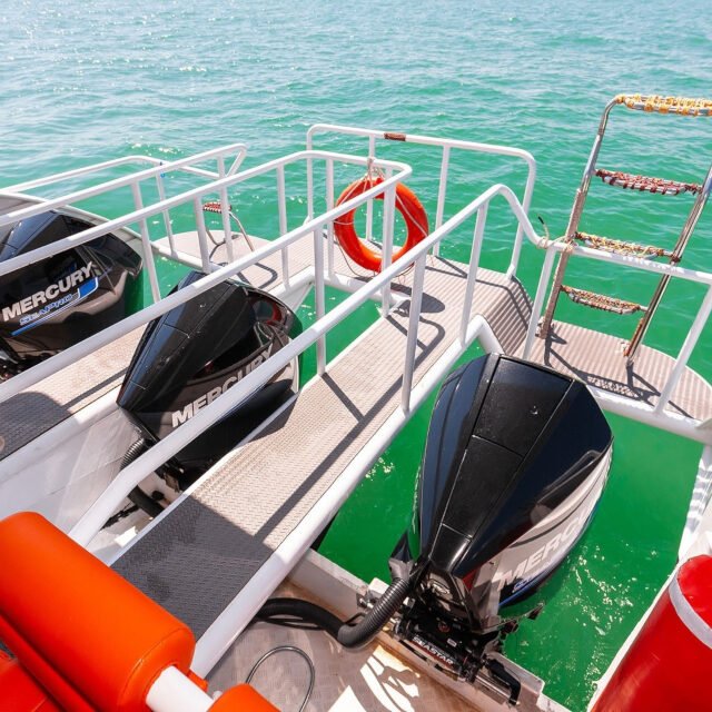 Semplice-Phuket-Phi-Phi-Maya-Khai-Island-Tour-by-speed-Catamaran2.