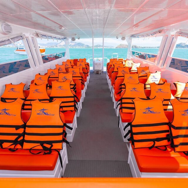 Semplice-Phuket-Phi-Phi-Maya-Khai-Island-Tour-by-speed-Catamaran8