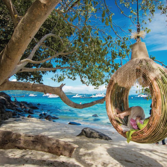 Full-Day-Banana-Beach2