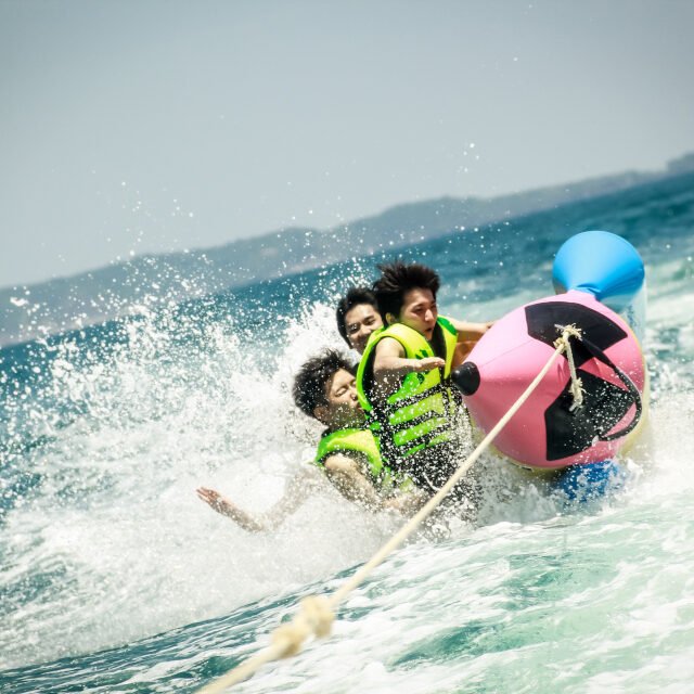Half-Day-Banana-Beach-with-one-Activity1