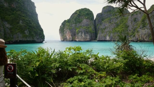 Phi - Phi - Islands - Sunset - By - Speed Catamaran - Maya - Bay