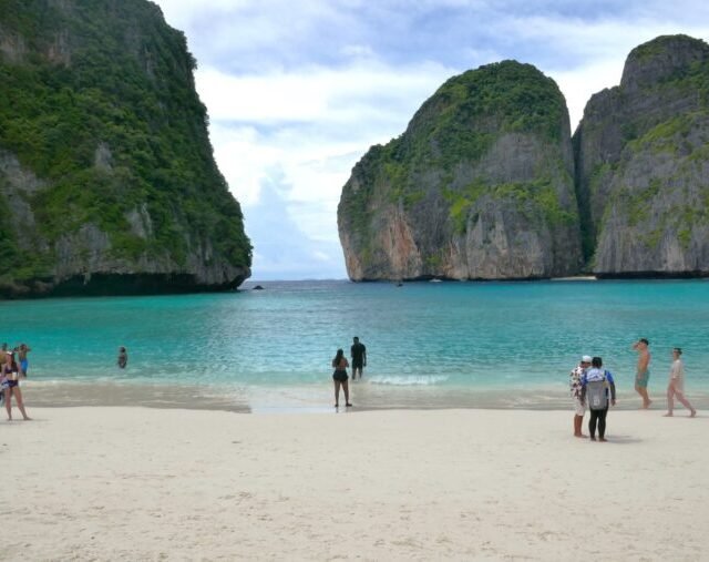 Phi - Phi - Islands - Sunset - By - Speed Catamaran - Maya - Bay - Relax