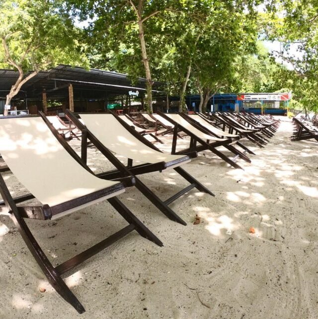 Half - Day - Trip - Kahung -Private - Beach - Beach chair