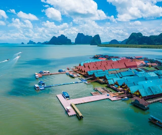 Phang - Nga - Speed - catamaran - Panyee - Island - (1)