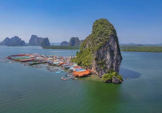 Phang - Nga - Speed - catamaran - Panyee - Island